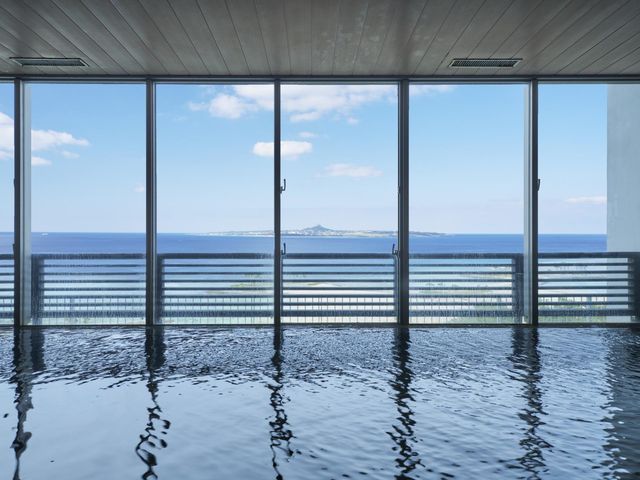 ジュラ紀温泉「美ら海の湯」の画像